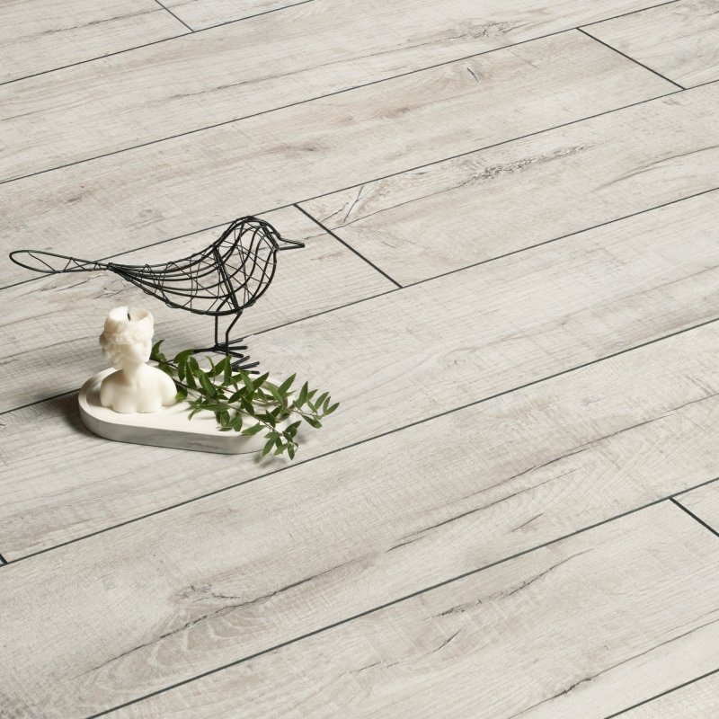 Ламинат  "Ideal" Дуб Гольбейн (1380*195*8 мм) — купить в Севастополе