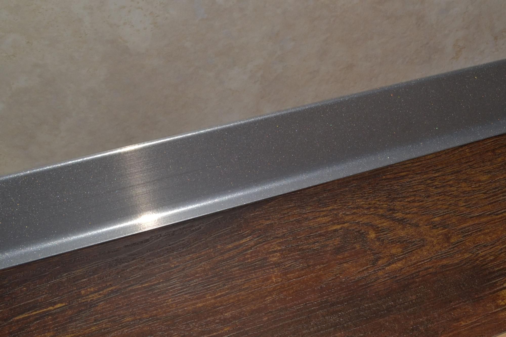 Плинтус алюминиевый L-образный серебристый (2500*11*60 мм) — купить в Севастополе