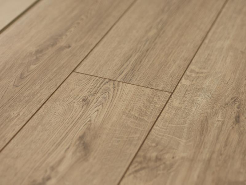 Ламинат "Ламинели" Дуб Состаренный (1382*195*8 мм) — купить в Севастополе