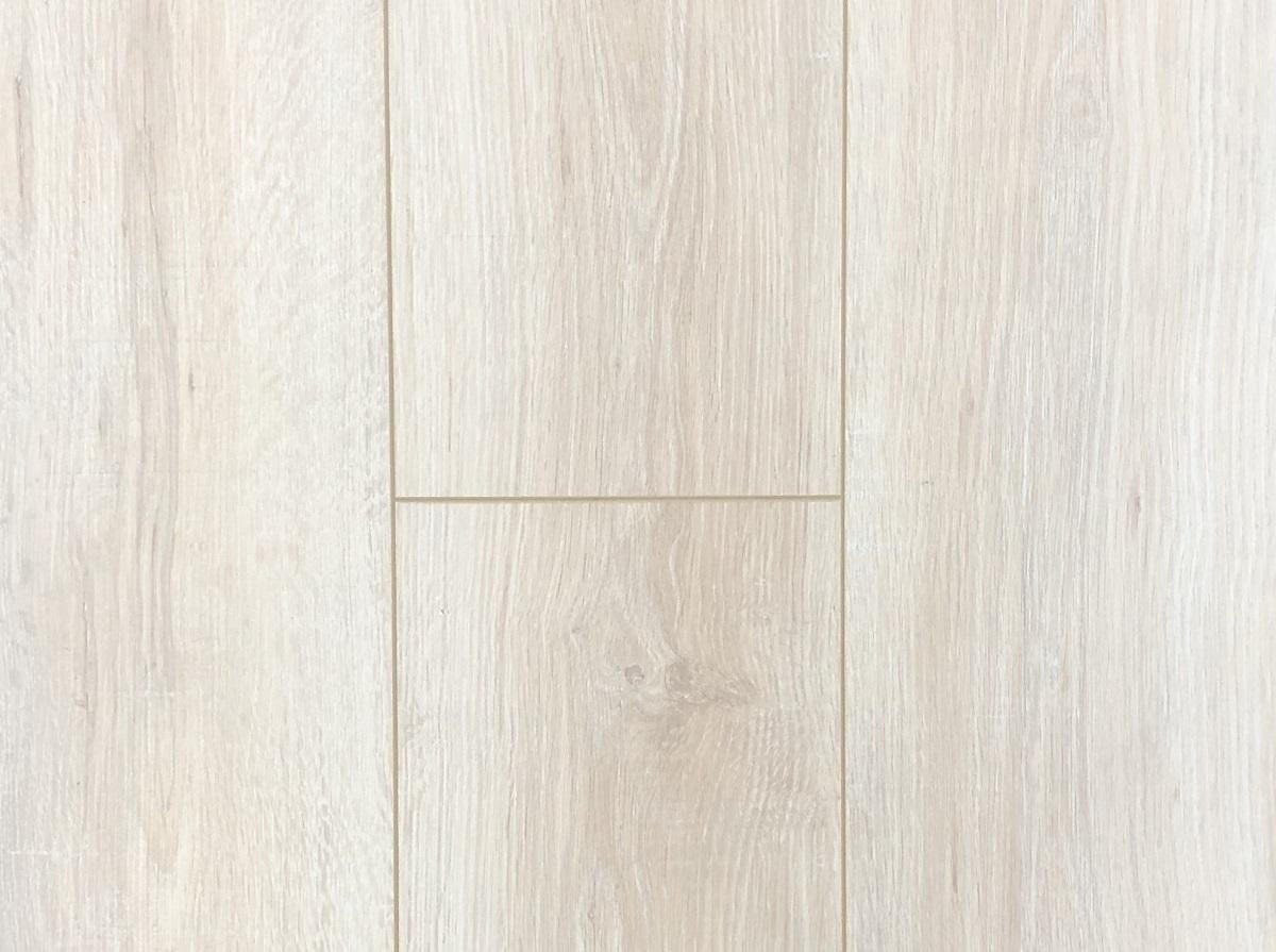 Ламинат "SunFloor" 8/32 4V Дуб Самоа 33 (1380*193*8 мм) — купить в Севастополе