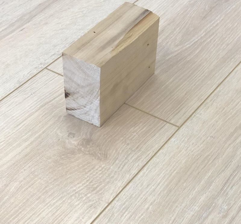 Ламинат "SunFloor" 8/32 4V Дуб Самоа 33 (1380*193*8 мм) — купить в Севастополе