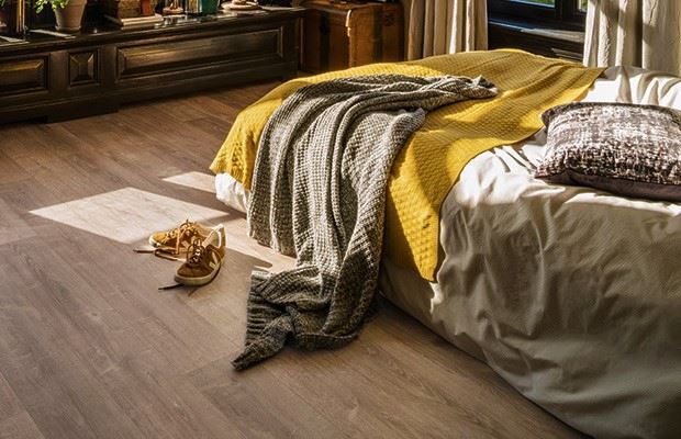 Линолеум бытовой "IVC" Golf Satin Oak 561 (3м) — купить в Севастополе