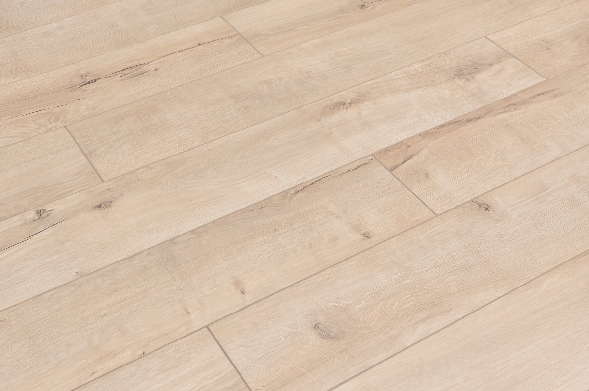 Ламинат  "Latat" Дуб Марсель (1382*193*8 мм) — купить в Севастополе