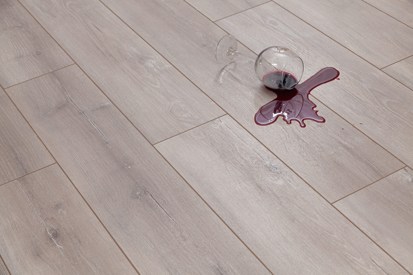 Ламинат "Bonkeel" Block 12.33 Wood 211 (1292*194*12 мм) — купить в Севастополе