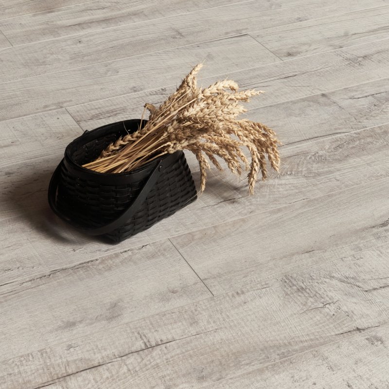 Ламинат  "Ideal" Дуб Тайм (1380*161*8 мм) — купить в Севастополе