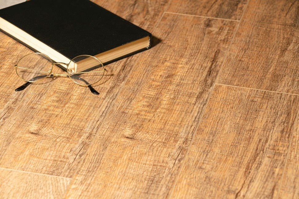 Виниловый ламинат "Bonkeel" Style Дуб Махо (1200*125*4 мм) — купить в Севастополе