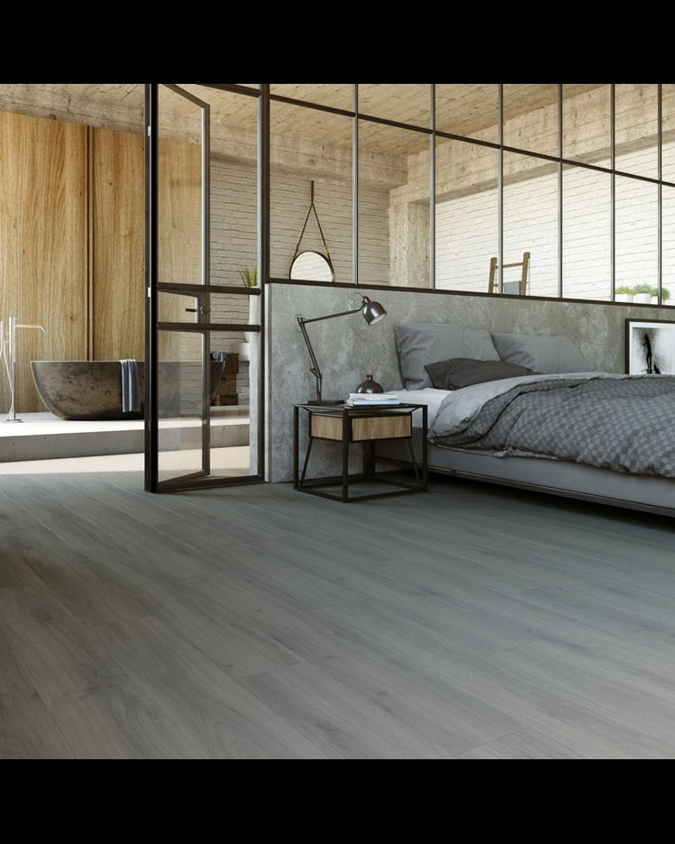 Замковая ПВХ плитка Tradition Oak 940 (1251*189*5 мм) — купить в Севастополе