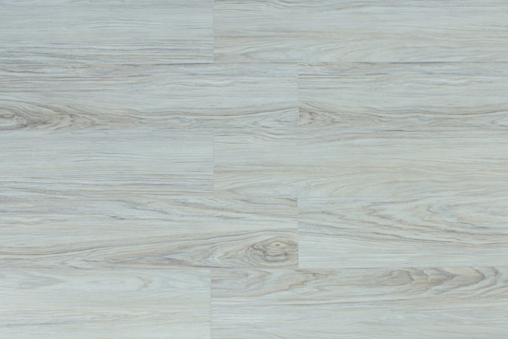 Замковая ПВХ плитка "Art Tile" Клён Жемчужный (1220*152*5 мм) — купить в Севастополе