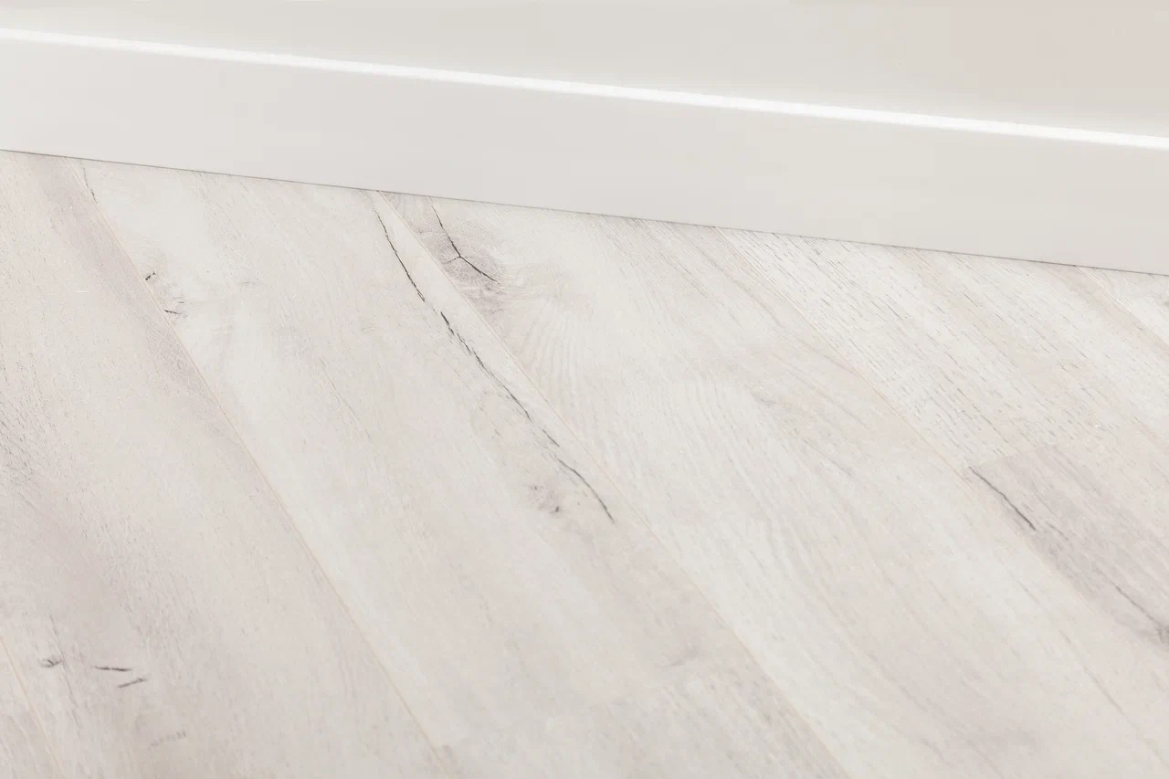 Ламинат "Bonkeel" Dream Wood 220 (1292*159*8 мм) — купить в Севастополе